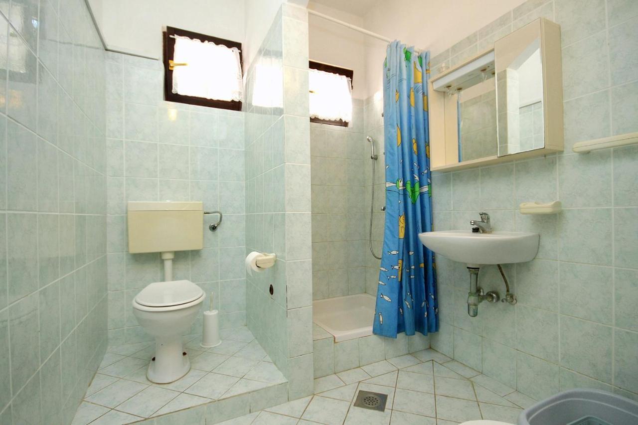 Family Friendly Seaside Apartments Vlasici, Pag - 4319 المظهر الخارجي الصورة