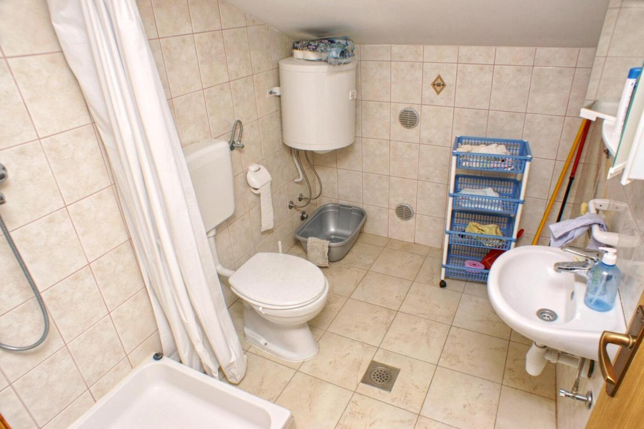 Family Friendly Seaside Apartments Vlasici, Pag - 4319 المظهر الخارجي الصورة